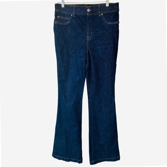 Spanx EveryWear Flare Leg Jeans Womens Size L Dark Indigo Wash - Picture 1 of 4